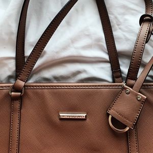 Dana Buchman Purse 4 for 25$